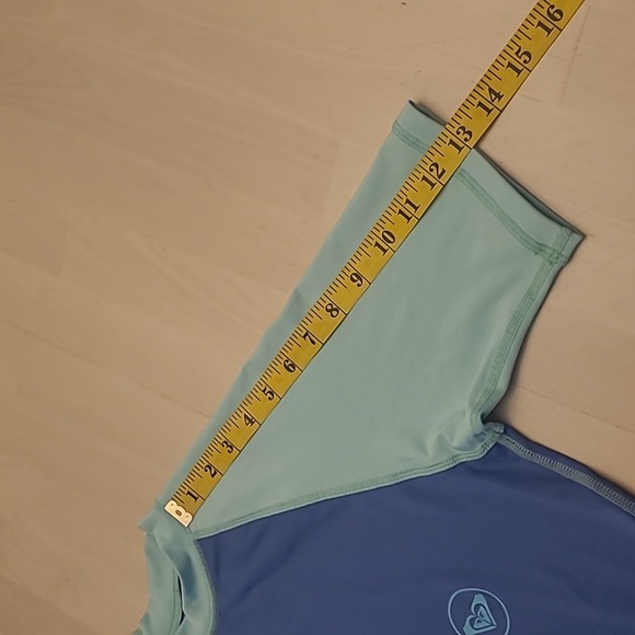 EUC Roxy Rashguard Blue Short Sleeved Top - Picture 6 of 10